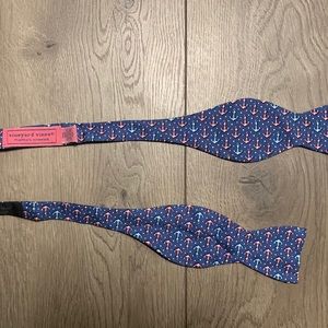 Vineyard Vines Bow Tie